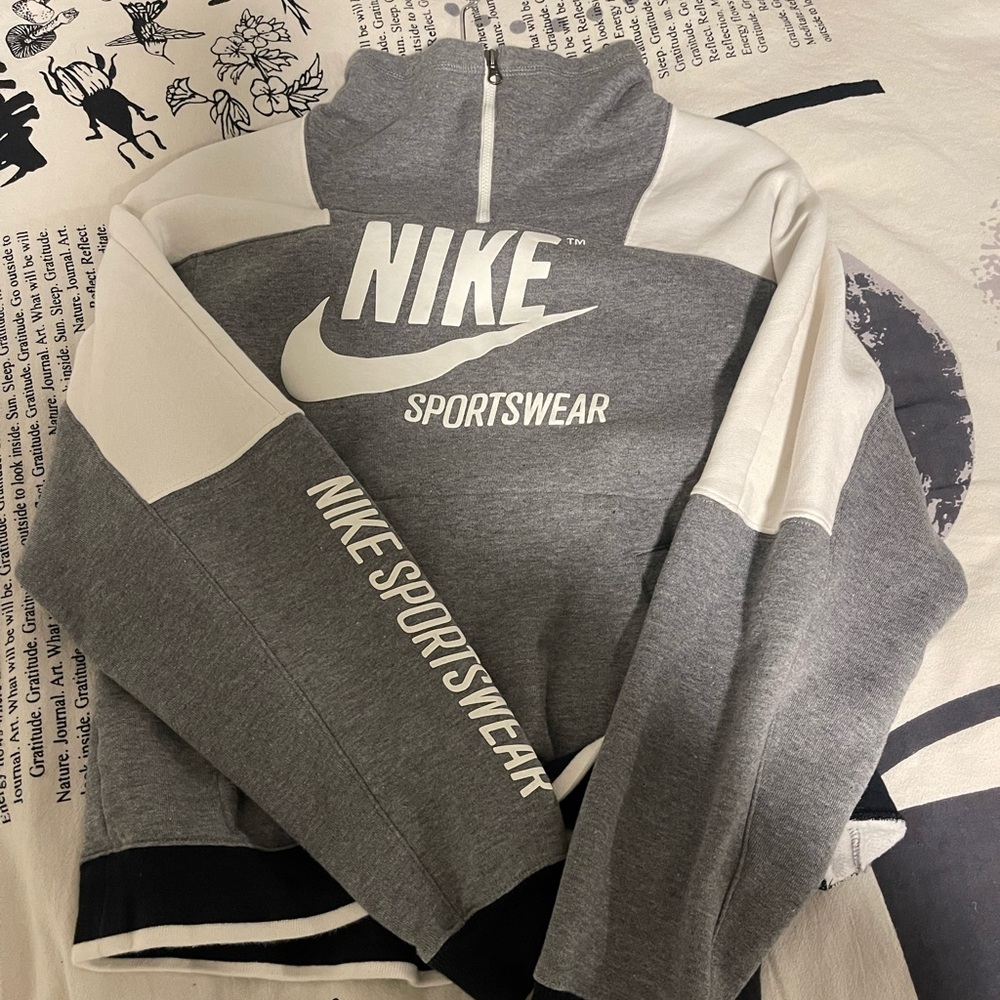 Nike sweater
